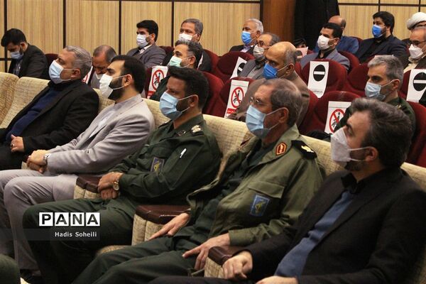 اولین نشست مشترک فرماندهان نواحی سپاه شهرستان‌های استان تهران و روسای آموزش و پرورش
