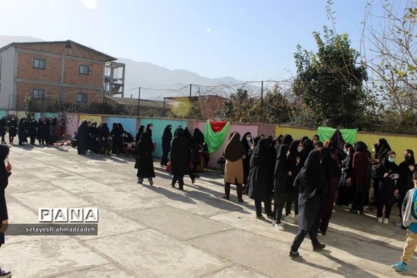جشنواره بومی و محلی یلدا در دبیرستان شاهد گلوگاه