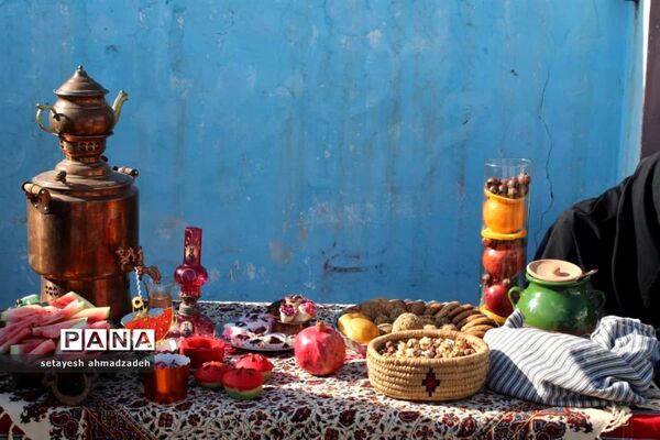جشنواره بومی و محلی یلدا در دبیرستان شاهد گلوگاه