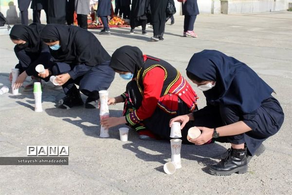 جشنواره بومی و محلی یلدا در دبیرستان شاهد گلوگاه