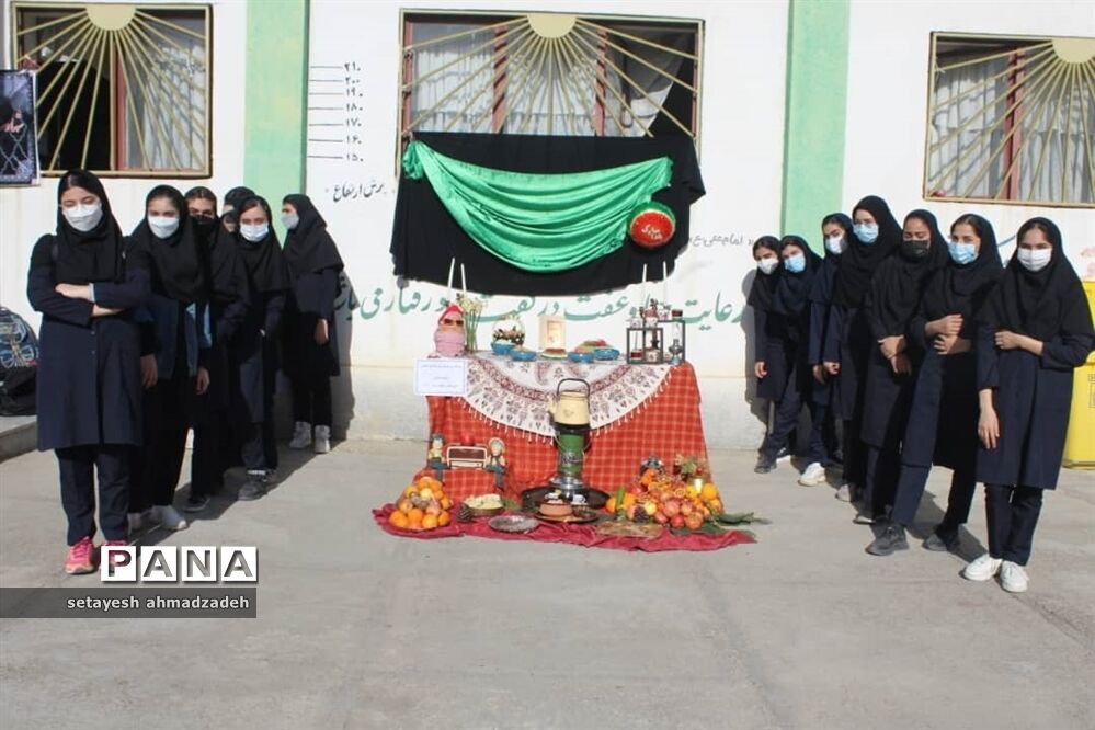 جشنواره بومی و محلی یلدا در دبیرستان شاهد گلوگاه