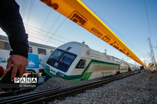 حادثه برخورد دو دستگاه قطار مترو کرج - تهران