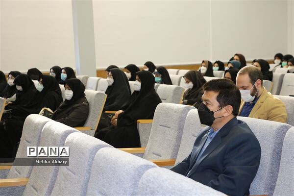 اولین نشست مشترک معاونان و مربیان پرورشی مدارس ابتدایی ناحیه ۶
