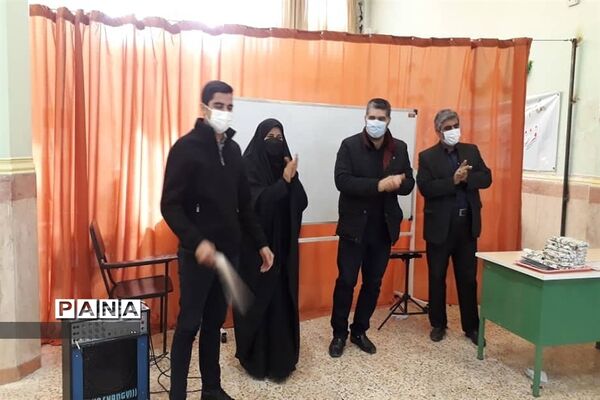 آیین تجلیل از برگزیدگان مسابقات فرهنگی، هنری  دماوند