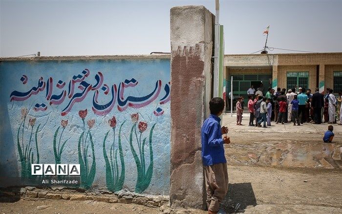 فقر مالی، ۳۰ درصد در ترک تحصیل مؤثر است