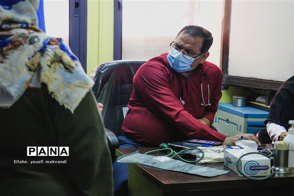 ویزیت رایگان بیماران در شهرستان امیدیه