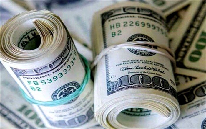 احتمال افزایش قیمت دلار در آینده وجود دارد
