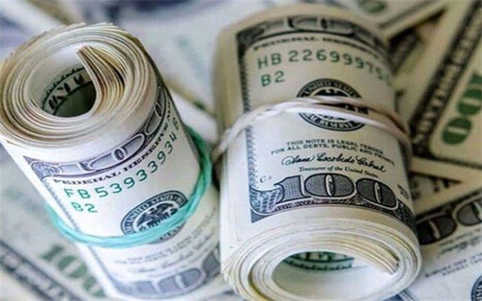 احتمال افزایش قیمت دلار در آینده وجود دارد