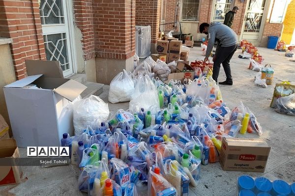 توزیع بسته معیشتی بین نیازمندان  شهرستان پردیس