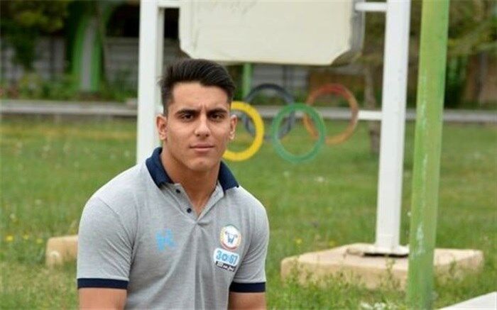 معتمدی: مشکلات تیم ملی وزنه‌برداری از بیرون ایجاد شد