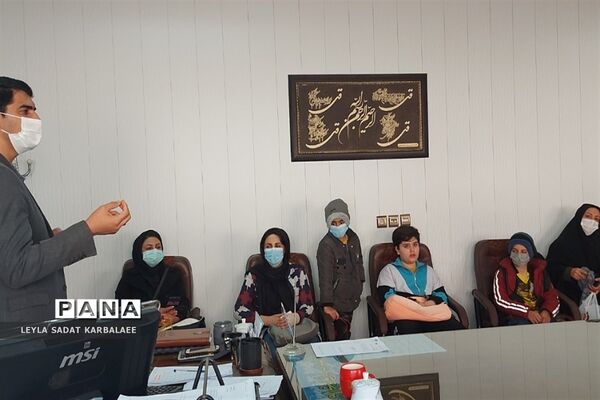 تقدیر از دانش‌آموزان برگزیده فشافویه در رشته طناب‌زنی