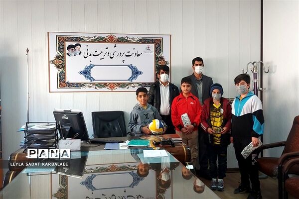 تقدیر از دانش‌آموزان برگزیده فشافویه در رشته طناب‌زنی
