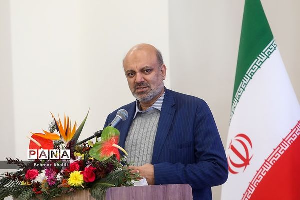 مراسم روز ملی ایمنی در برابر زلزله  و افتتاح مدرسه خیرساز زرین تاج ناصری