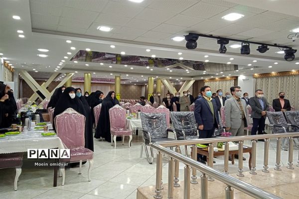 نشست هم‌اندیشی معاونان آموزشی اجرایی و فناوری متوسطه اول