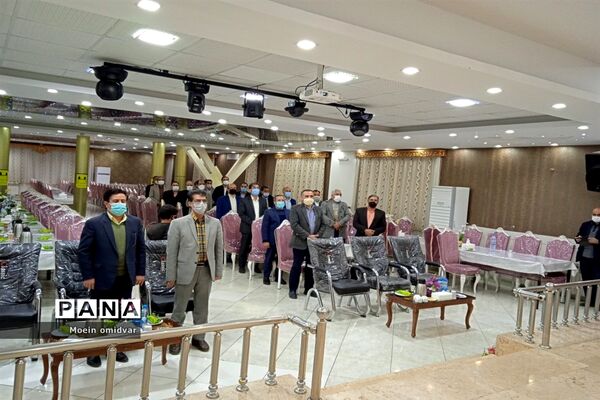 نشست هم‌اندیشی معاونان آموزشی اجرایی و فناوری متوسطه اول