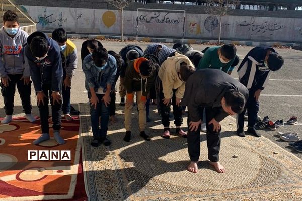 حفظ ارزش‌های دینی و مذهبی توسط مربیان پرورشی مدارس رودهن