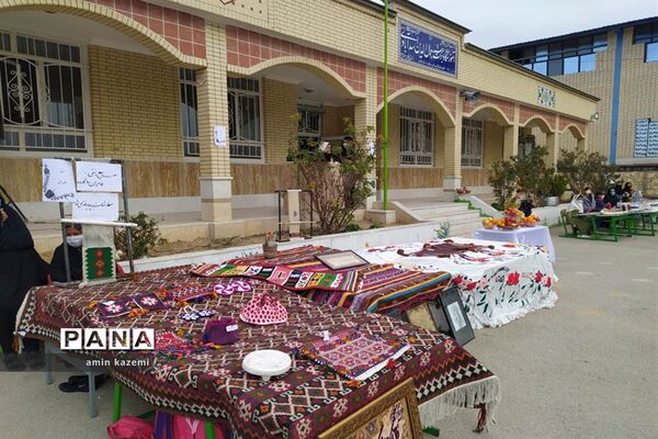 برنامه بوم دبستان نرجس خاتون رستاق از بخش‌های شهرستان داراب