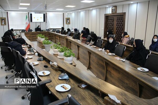 کارگاه آموزشی خبرنگاران منتخب مدارس ناحیه ۳ مشهد مقدس