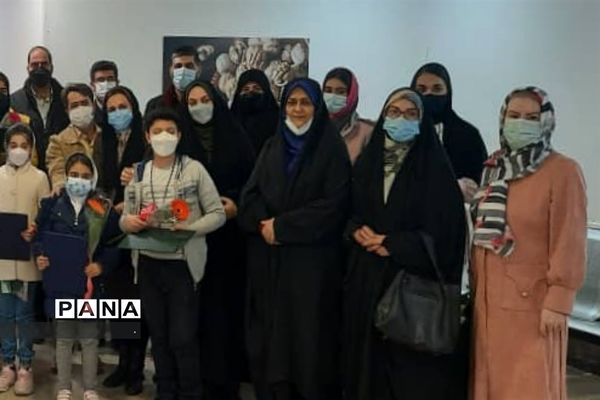 تقدیر از برگزیدگان مسابقات فرهنگی هنری، پرسش مهر در دماوند