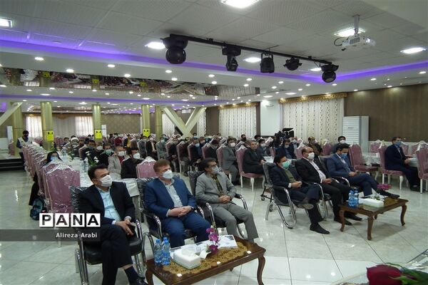 مراسم تجلیل از  برگزیده المپیادهای علمی مدارس استعدادهای درخشان
