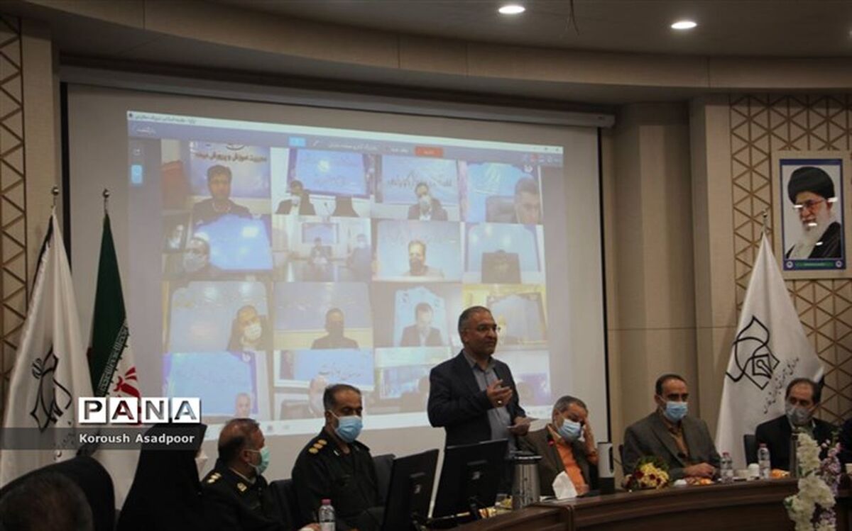 هموار کردن مسایل و مشکلات آموزش و پرورش با بهره‌گیری از ظرفیت تشکل‌های صنفی