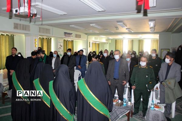 یادواره شهدای دبیرستان نیایش قم