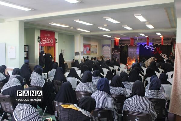 یادواره شهدای دبیرستان نیایش قم
