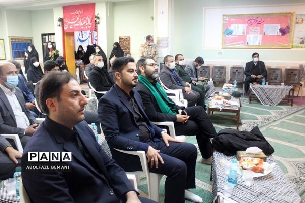 یادواره شهدای دبیرستان نیایش قم