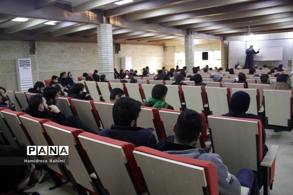 برگزاری دوره توانمند‌سازی و آموزش مربیان نوجوانان طرح شهید بهنام محمدی