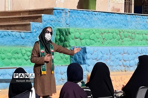 برگزاری دوره آموزشی مربیان پیشتاز سازمان دانش‌آموزی ناحیه یک شیراز