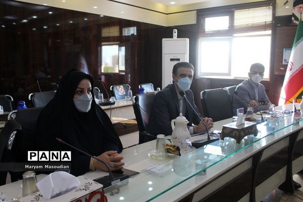 نشست شورای معاونان اداره‌کل آموزش و پرورش استان بوشهر