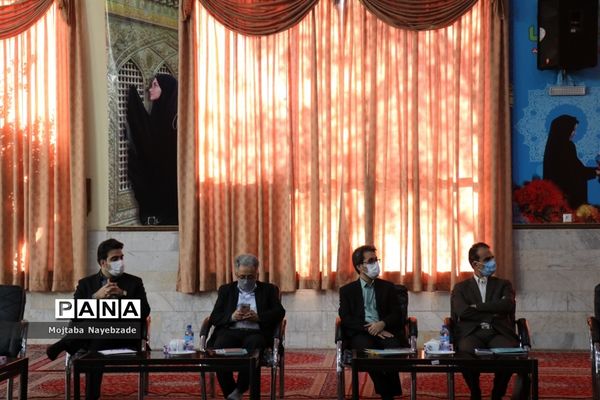 نشست هم‌اندیشی قطب 3 کانون‌های فرهنگی تربیتی کشور در مشهد