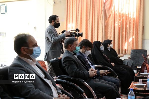 نشست هم‌اندیشی قطب 3 کانون‌های فرهنگی تربیتی کشور در مشهد