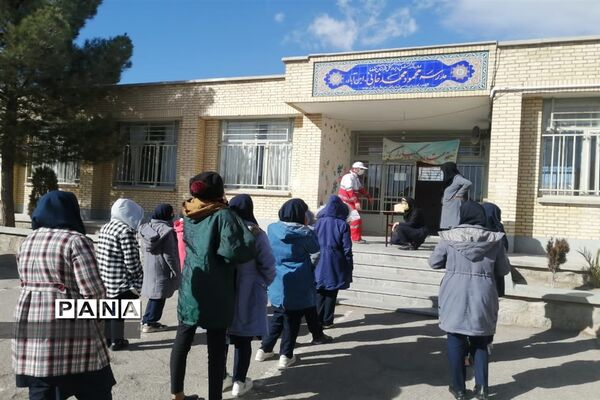 برگزاری مانور زلزله و ایمنی با شعار ایرانی آماده در شهرضا