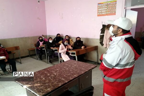 برگزاری مانور زلزله و ایمنی با شعار ایرانی آماده در شهرضا