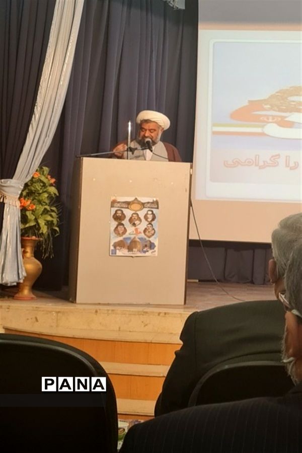 مراسم ۹ دی با حضور مسئولان اداری و شهری در جوادآباد