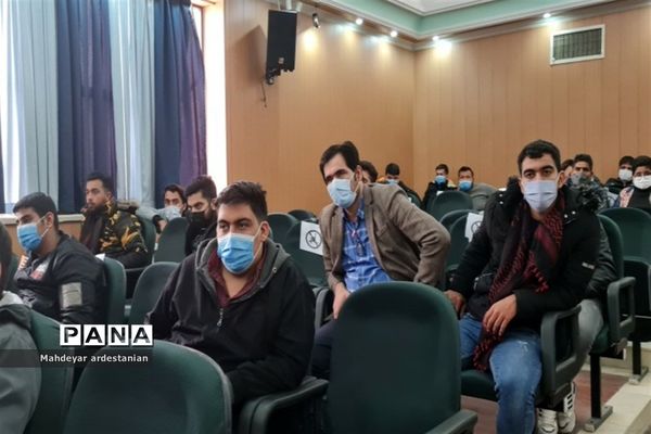 مراسم ۹ دی با حضور مسئولان اداری و شهری در جوادآباد