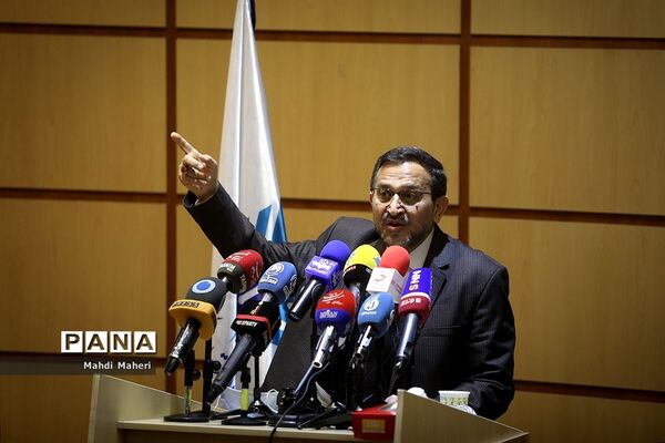 همایش علمی پژوهشی مکتب حاج قاسم، دانشگاه و رسانه