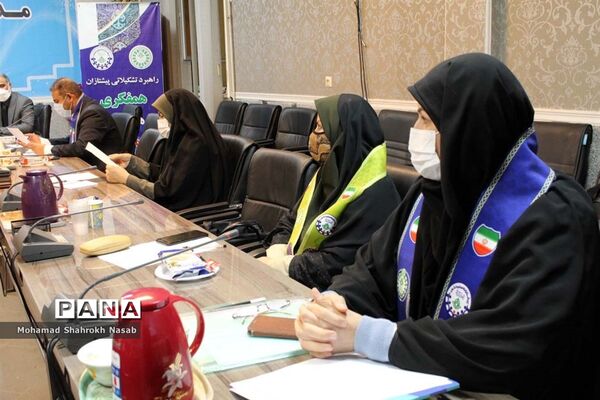 نشست شورای برنامه‌ریزی سازمان دانش آموزی ناحیه 4 اهواز