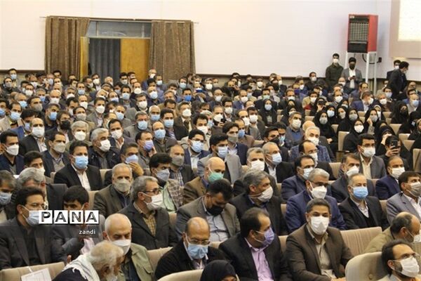 مراسم تکریم و معارفه مدیر‌کل آموزش و پرورش استان کرمان