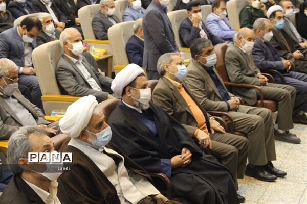 مراسم تکریم و معارفه مدیر‌کل آموزش و پرورش استان کرمان