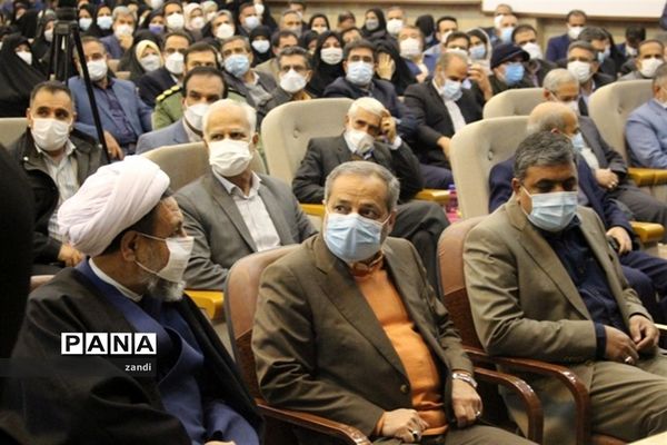 مراسم تکریم و معارفه مدیر‌کل آموزش و پرورش استان کرمان