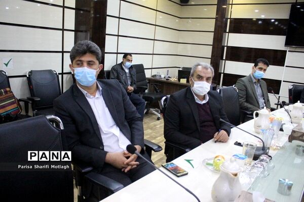 نشست شورای معاونان اداره کل آموزش و پرورش استان بوشهر