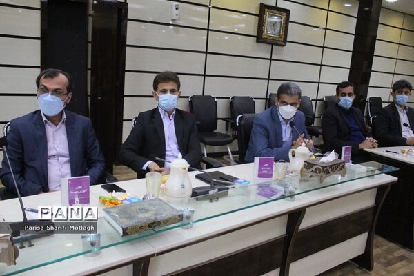 نشست شورای معاونان اداره کل آموزش و پرورش استان بوشهر