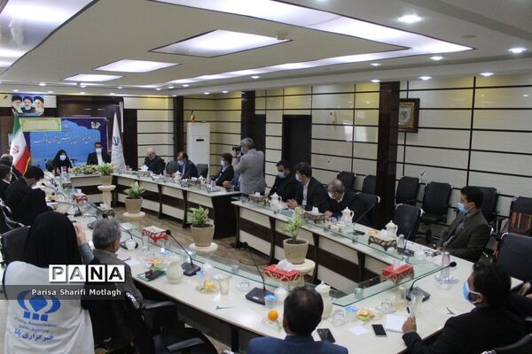 نشست شورای معاونان اداره کل آموزش و پرورش استان بوشهر