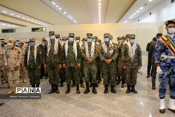 استقبال از پیکر شهیدان گمنام در بوشهر