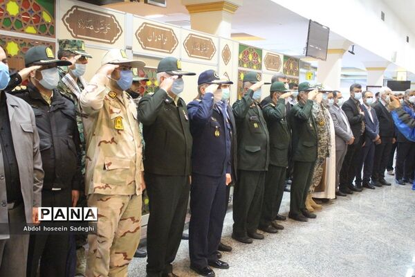 استقبال از پیکر شهیدان گمنام در بوشهر