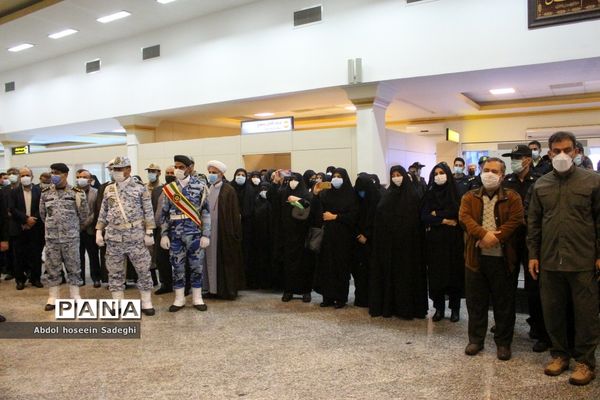 استقبال از پیکر شهیدان گمنام در بوشهر
