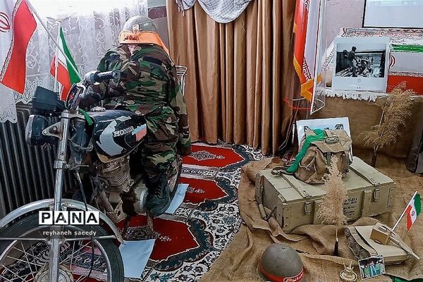 مراسم سالگرد شهید قاسم سلیمانی  و ایام فاطمیه در مدرسه حضرت زهرا (س) وادان دماوند