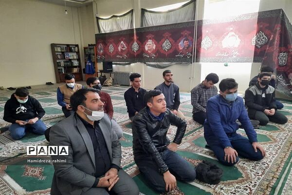 اجرای طرح گفتمان دینی در دبیرستان شهید باهنر